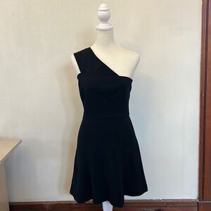 French Connection one shoulder black mini dress Size 4 NWT
